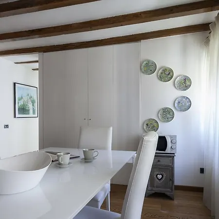 Italianway-corso Monforte Apartamento